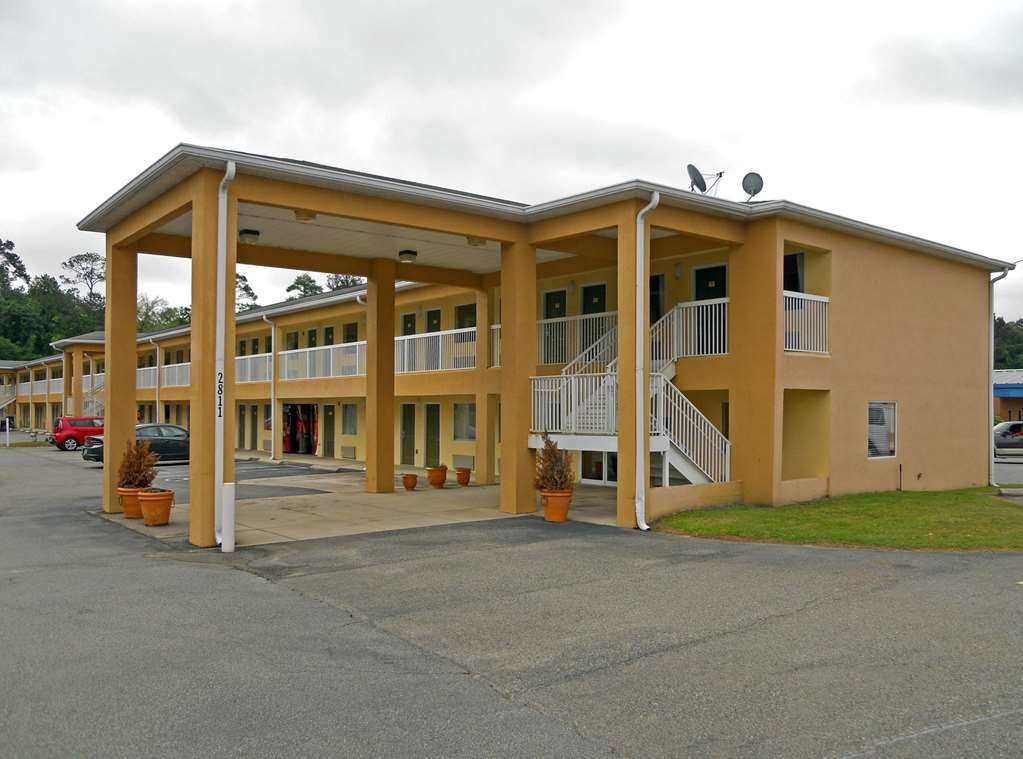 Red Roof Inn Valdosta - University Eksteriør billede