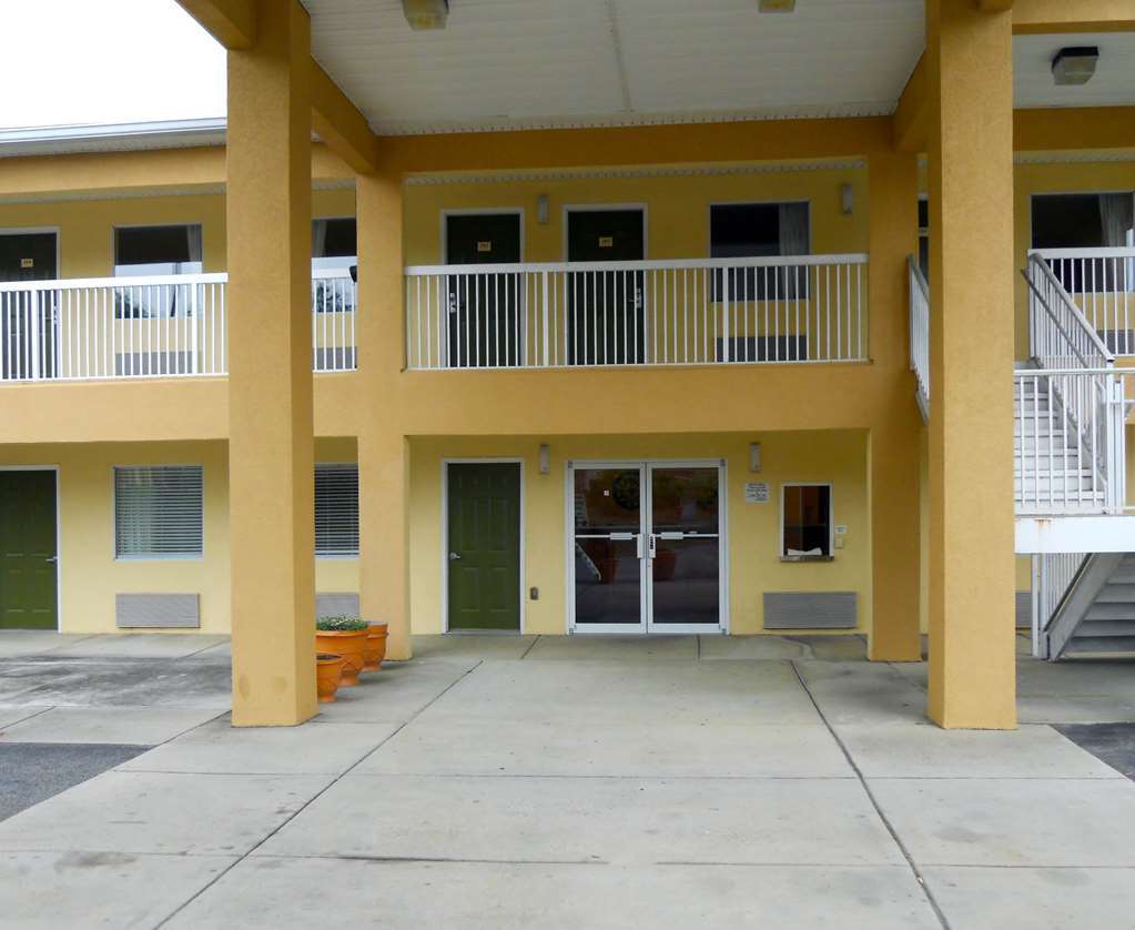 Red Roof Inn Valdosta - University Eksteriør billede